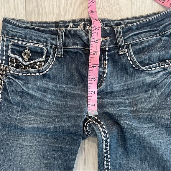 L.A. IDOL Blue Stretchy Denim Jean Capris with Contrasting Stitching Size 5 - Picture 4 of 11